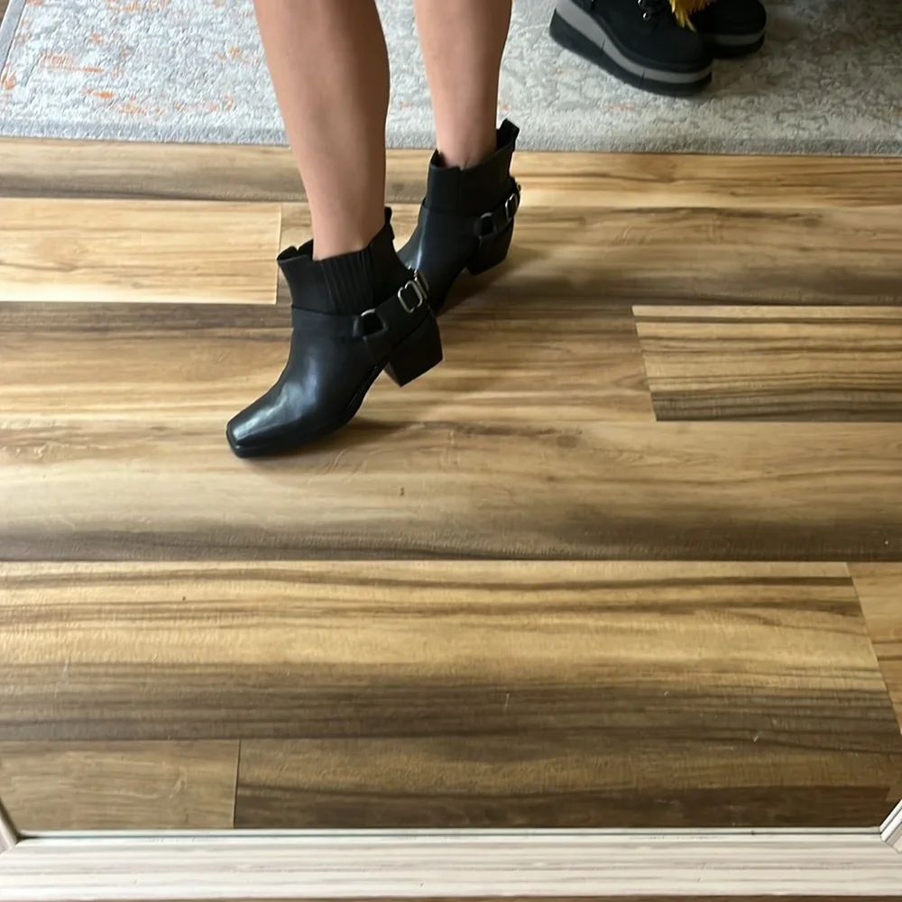 Sam Edelman Bellamie Motorcycle Bootie‎ Black Leather Size 7.5 NWOT